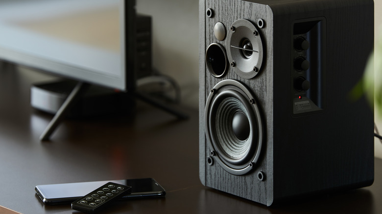 speaker smartphone