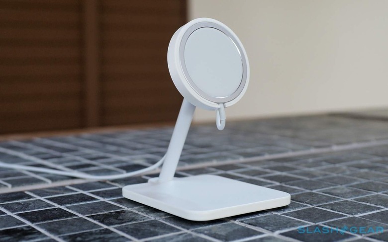 Forté  iPhone Wireless Charging Stand for MagSafe Charger