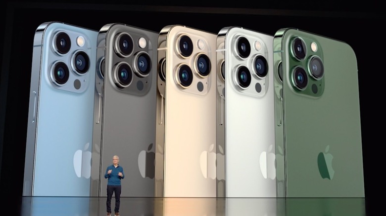 New iPhone colors alpine green