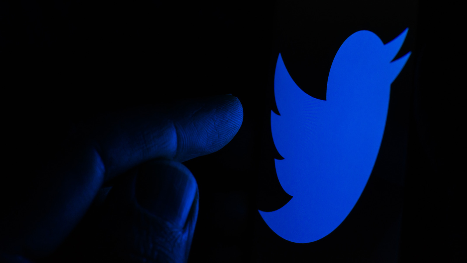 Twitter Screwed Up, Exposing 5.4 Million Accounts
