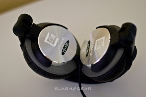 Ultrasone HFI-680 Headphones Review - SlashGear