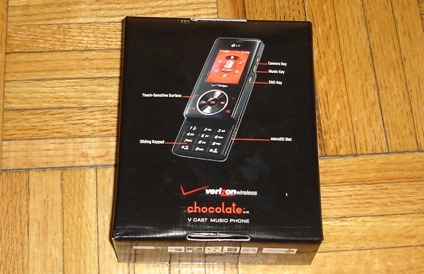 Peep Show: Verizon LG VX8500 Chocolate phone