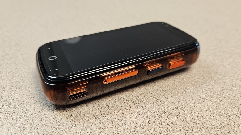 Unihertz Jelly Star Right Side of Device