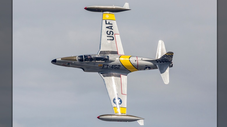 Lockheed P-80 Shooting Star in a banking left turn