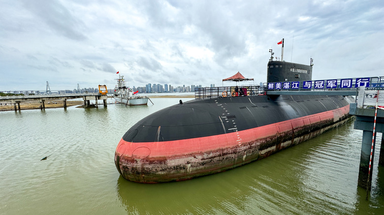a retired chinese kilo class submarine