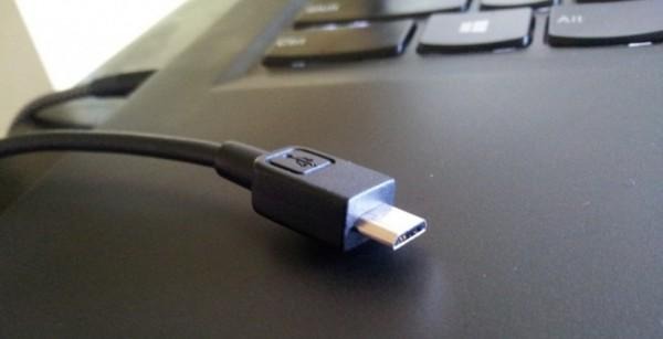 micro-usb-plug