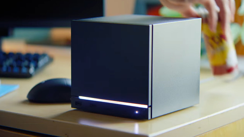 Steam Machine on desk