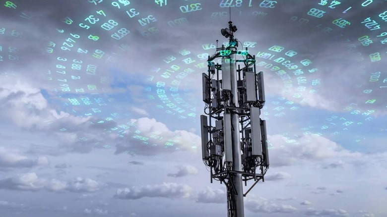 5G cellular tower with data