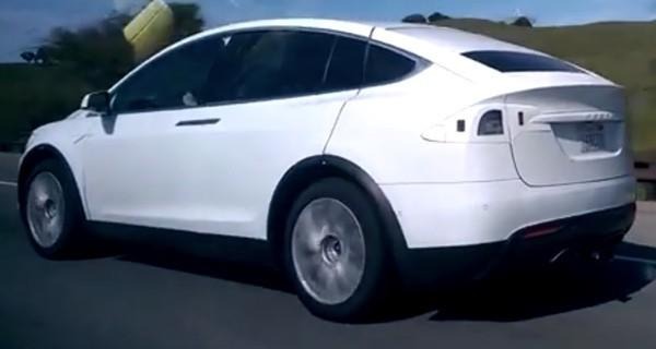 TeslaModelX