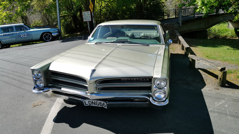 Pontiac Bonneville 1966 