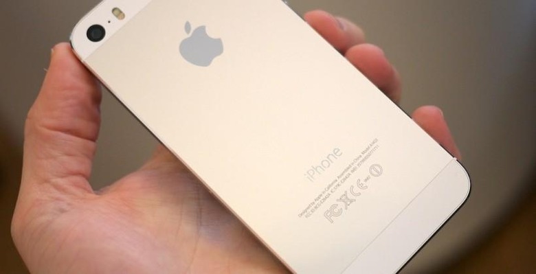 iphone_5s_hands-on_sg_1