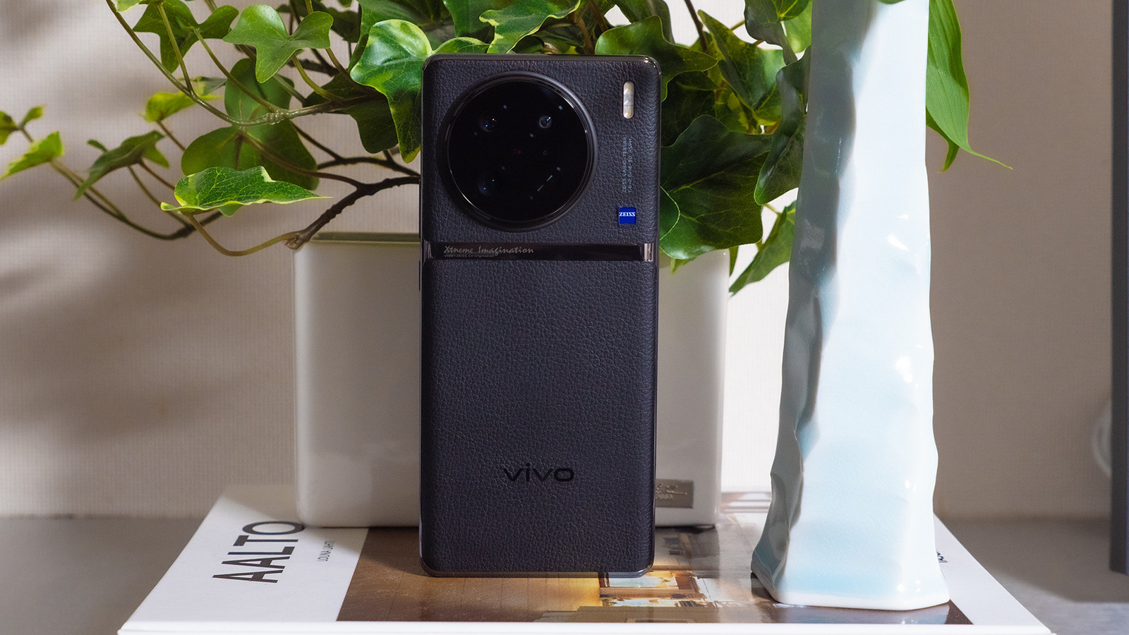 Vivo X90 Pro review: another Zeiss zinger
