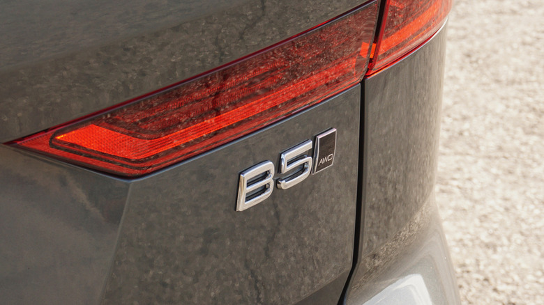 2026 Volvo XC60 B5 rear badge