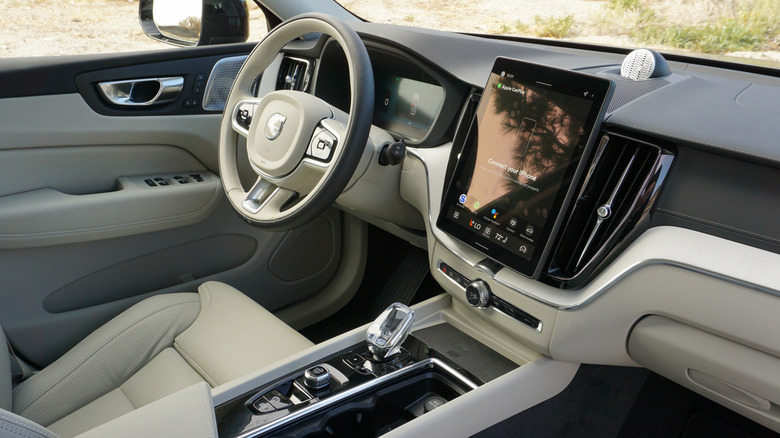2026 Volvo XC60 B5 interior and dashboard