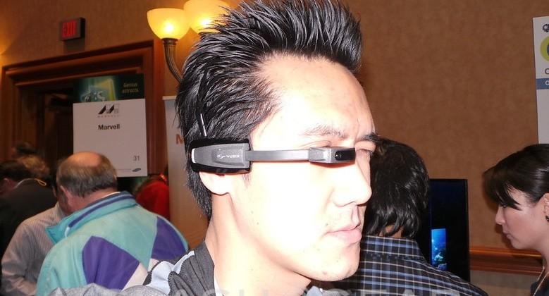 vuzix_m100_wearable_hands-on_11