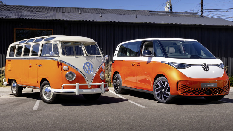 VW Type 2 T1 and ID.Buzz
