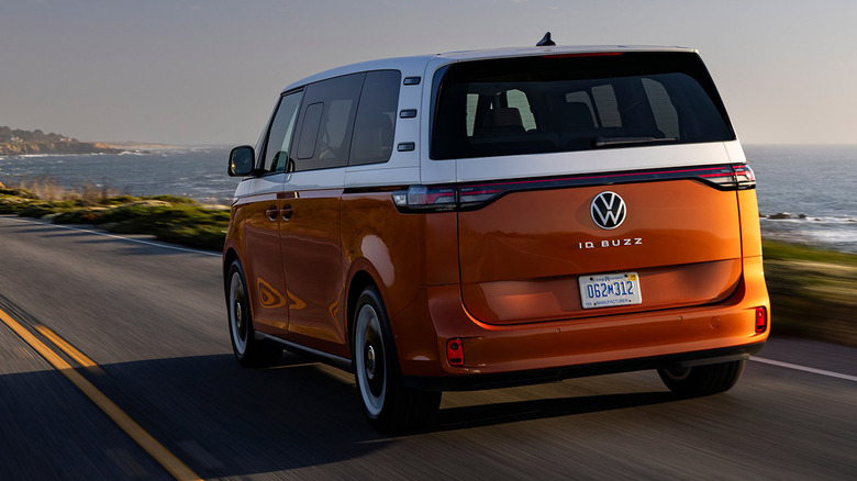 Rear 3/4 view of Volkswagen ID.Buzz