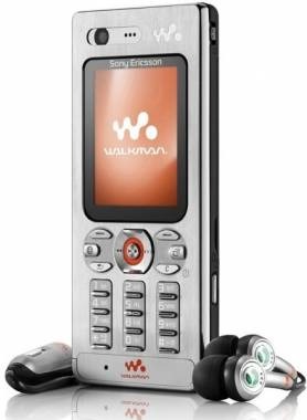 Sony Ericsson W880i Gets Sleek in Black