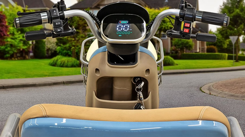 A look at the display of the Massimo MGC E-Trike