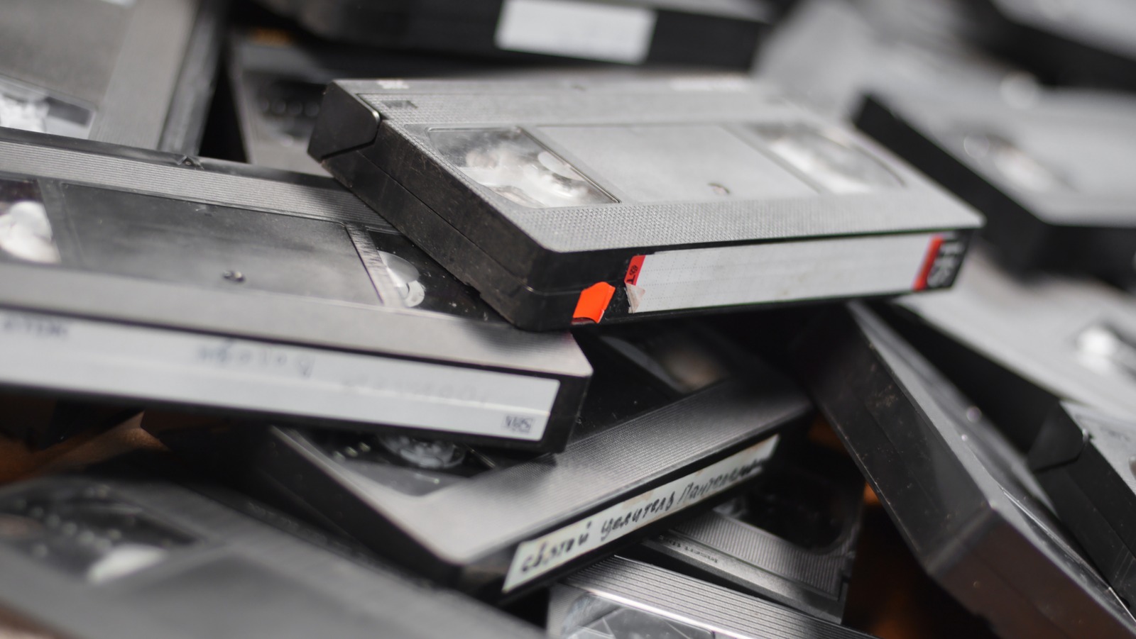 Want To Convert Your Old VHS Home Movies & Videotapes To Digital? Here