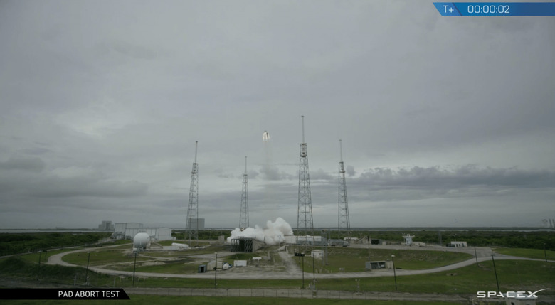 spacex-pad-abort-test