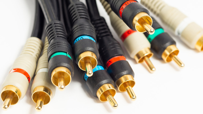 High-quality audiophile cable with RCA connectors