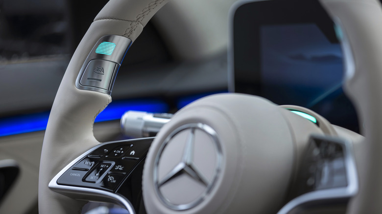DRIVE PILOT buttons