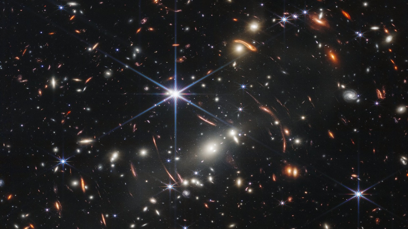 webb-telescope-takes-a-peek-at-the-oldest-stars-in-the-universe-slashgear