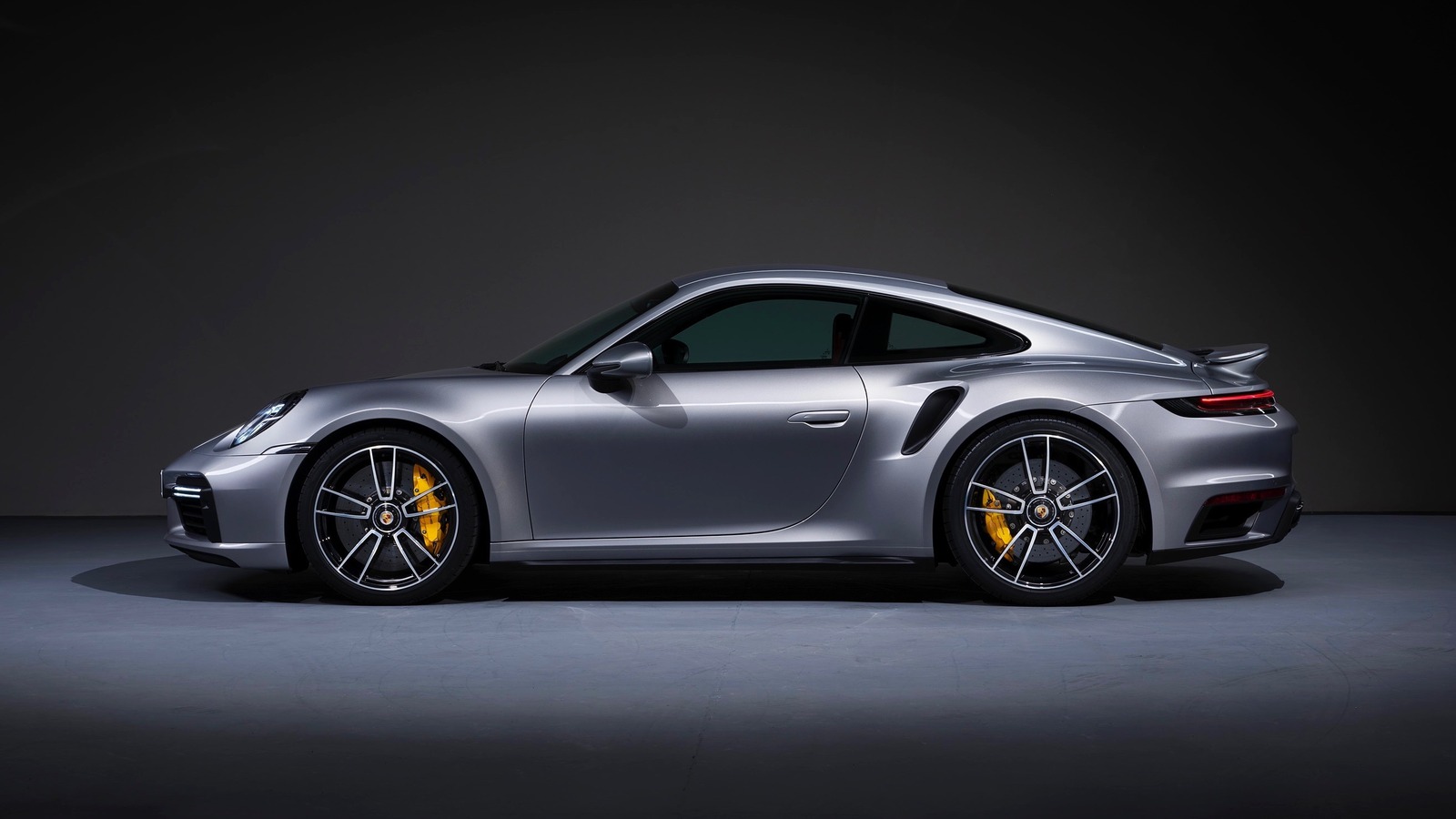 What Are Carbon Ceramic Brakes And Why Are They Used In Supercars?