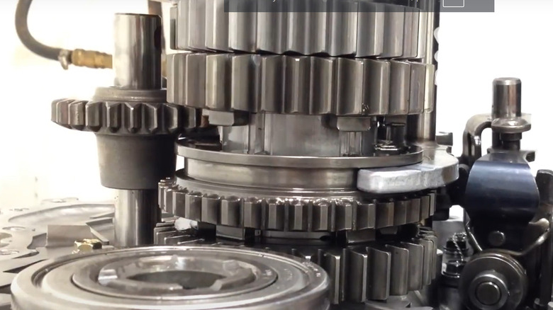 Straight-cut gears