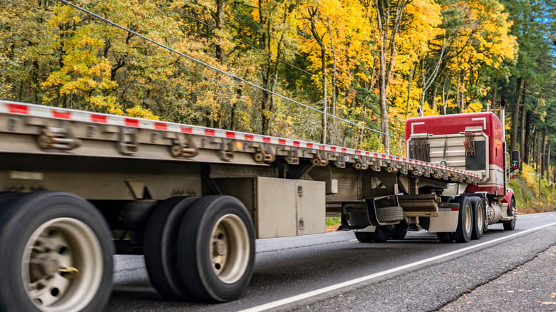 Semi with underbody boxes