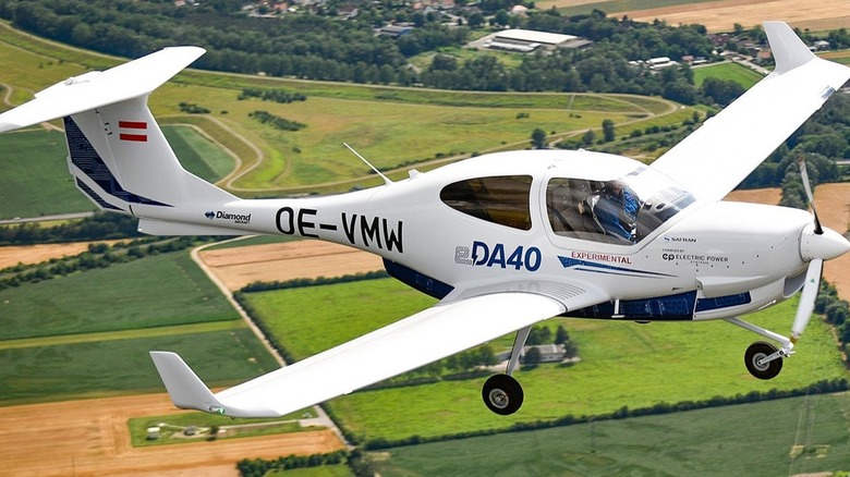 Diamond Aircraft eDA40