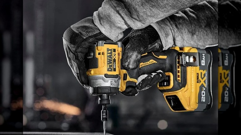 20V Max XR 3-Speed High Torque ¼-inch Impact Driver in use