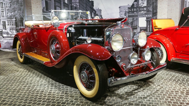 Cadillac Fleetwood V16