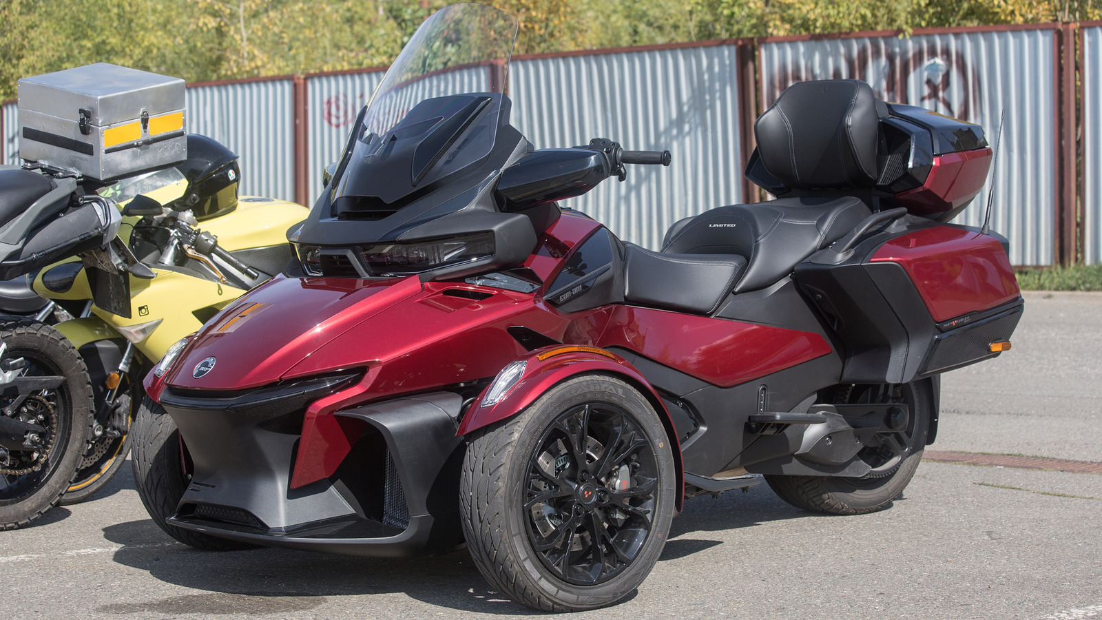 What Do Bikers Really Think About The Can-Am Spyder?
