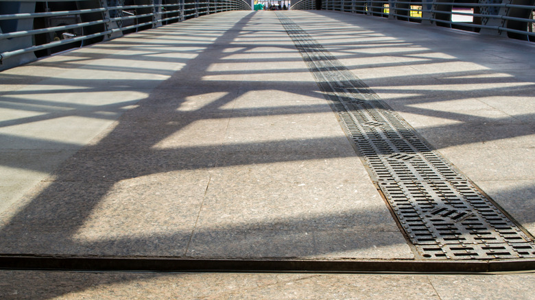 A pedestrian bridge with an expansion joint