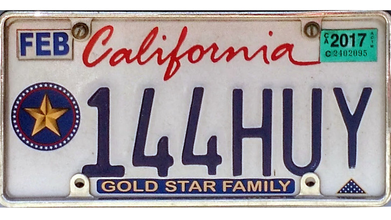 California license plate with 2017 tags featuring a gold star and the phrase 'Gold Star Family' below the plate number