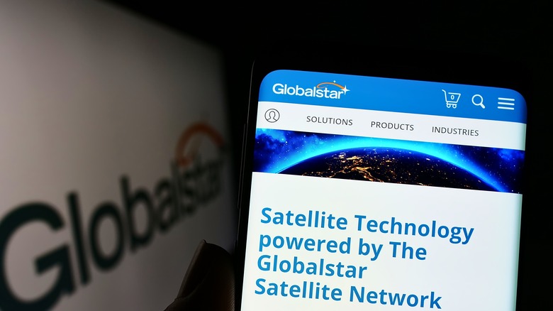 Globalstar satellite network website on phone