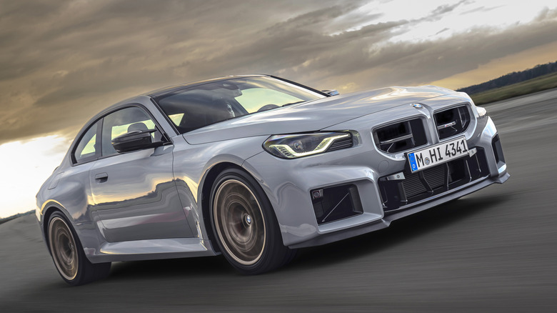 Front 3/4 view of BMW M2 CS in track setting