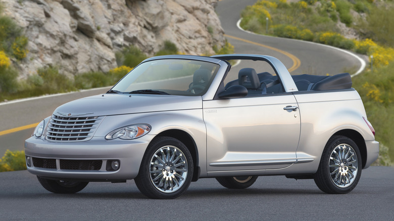 2006 Chrysler PT Cruiser Convertible standing on a road