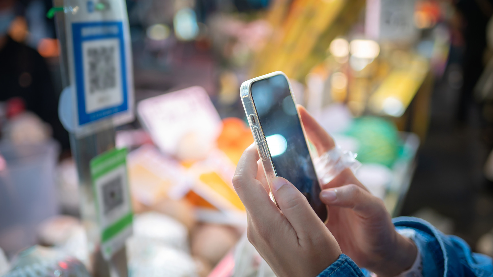 What Does QR Stand For On QR Codes?