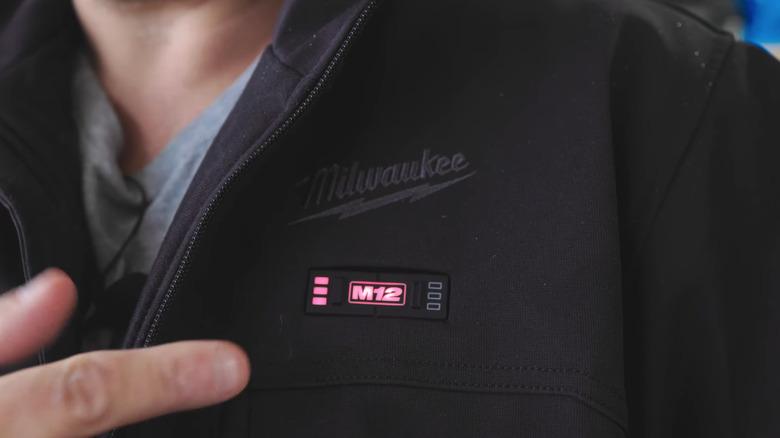 M12 heated jacket with multiple zones