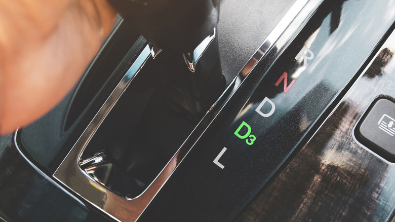 Car gear shifter set in D3