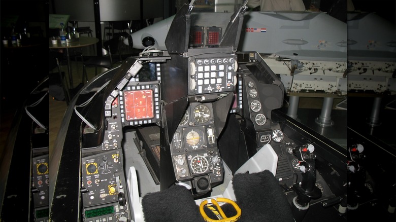 The F-16 cockpit on display in museum
