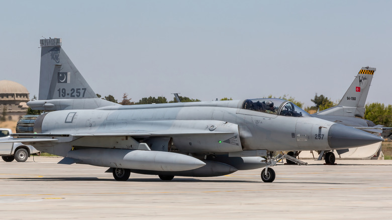 Pakistan Airforce Jf 17 fighter ready for taxiing