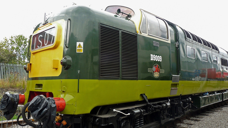 Image of the British Rail Class 55 diesel locomotive