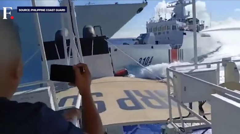 Two Chinese ships colliding during Philippine boat chase in the South China sea