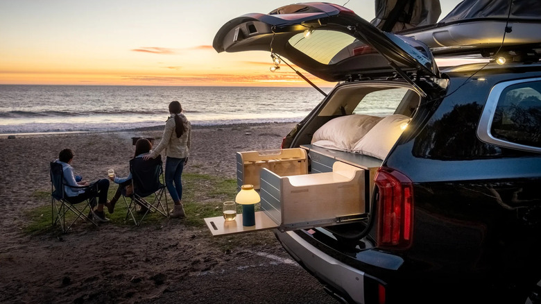 A van lab conversion package in the boot of an suv