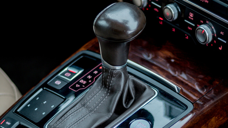 A CVT shifter in an older Audi model