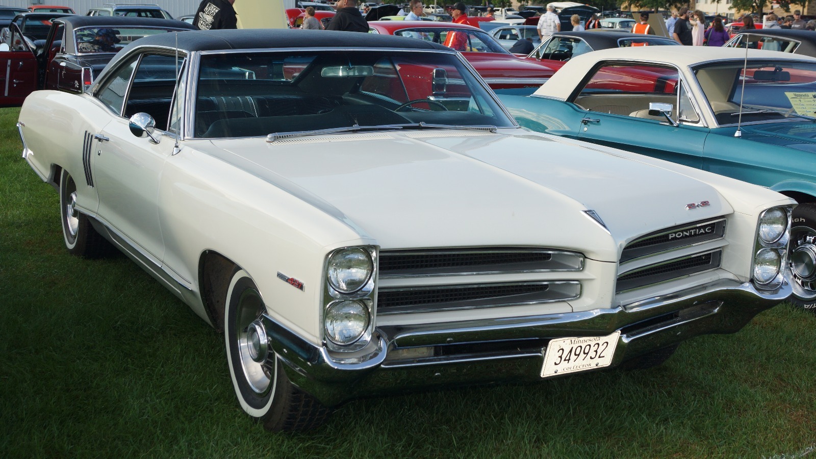 What Is A Pontiac 2+2 And Which Years Was It Made? – SlashGear